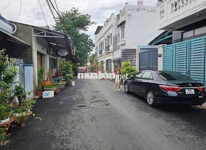 1tỷ750tr bán gấp nhà hẻm Đình Nghi Xuân Bình Tân