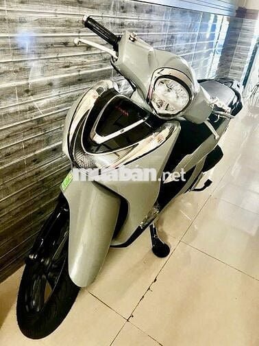 SH Mode, mới 98%. Giá để lại 51,5 triệu đồng
