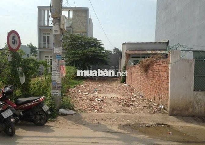 Bán Nền Đất Khu Dân Cư Long Hòa MT Đường 826 Nằm Sau Phòng Công Chứng