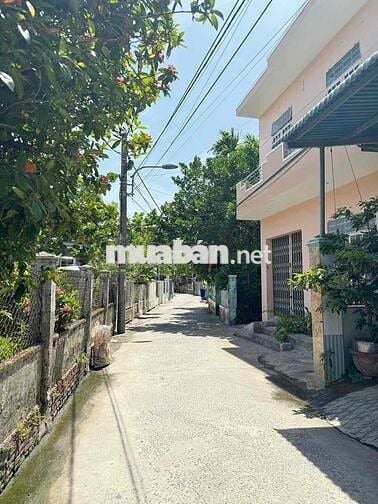 Bán Nhà 2,5 tầng, Đông Hoà, Hoà Xuân, giá ***.