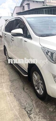Toyota Innova 2017 2.0E - 95000 km