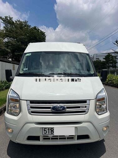 Ford Transit 2019 Van 6 chỗ - 84000 km zin 940kg
