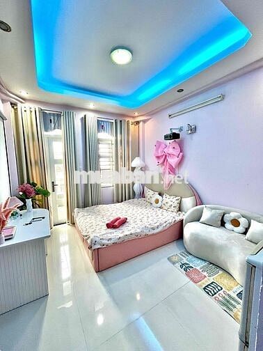 CHO THUÊ_STUDIO_BAN CÔNG_CỬA SỔ_TONE HỒNG_PHÚ NHUẬN
