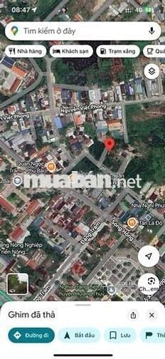 Đất kiệt ô tô Phú Bài, sau lưng quán Tân Lá Đỏ