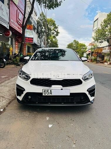Kia Cerato 2019 2.0 AT Premium - 39000 km