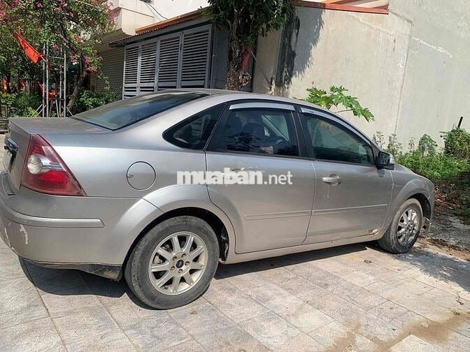 Ford Focus 2008 MT
