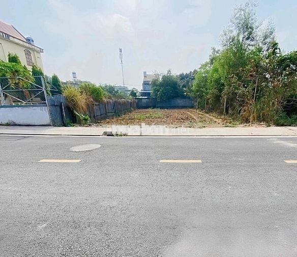 Bán lỗ gấp lô đất 4x31m (124m2) đất thổ cư Giá 660 Tr Phạm Văn Chèo