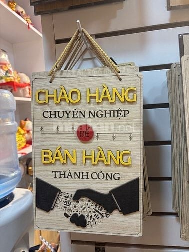 CẦN 2 BẠN BÁN HÀNG, TƯ VẤN, CHĂM SÓC KH 