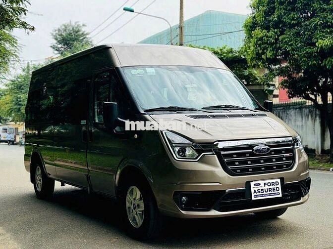 FORD TRANSIT 2023 LIMITED_XE LƯỚT ĐI RẤT KỸ
