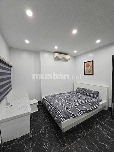 Thang máy - Lô góc 3 thoáng - Kinh doanh -- Ngõ thông - 322 Mỹ Đình 