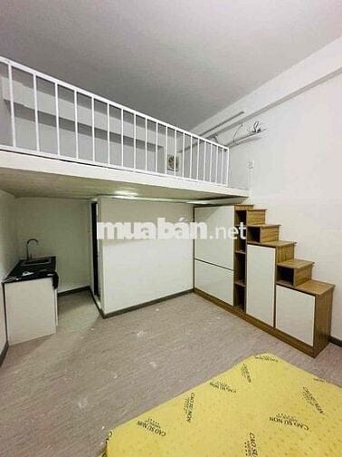 Cho thuê căn hộ Duplex cửa sổ MỚI Q4 gần ĐH Luật, ĐH Nguyễn Tất Thành