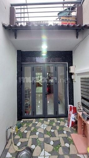 Nhà Q8: 3,95tỉ, 78m2, nở hậu, gần chợ+siêu thị, bệnh viện, trường học.