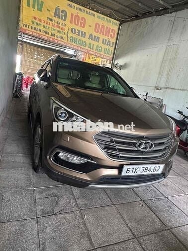 Hyundai Santa Fe 2016 2.2 AT 4WD - 82000 km