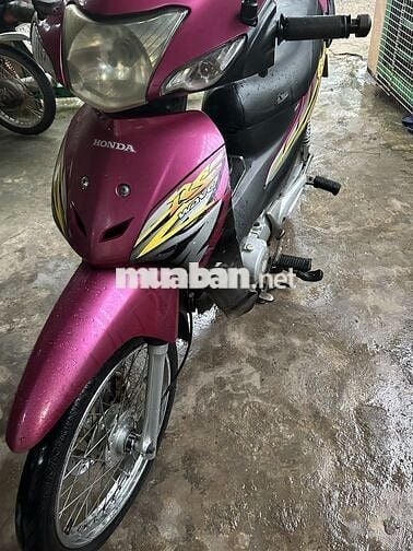Bán xe weve RS 2009 màu tím đen bạc cos sđt chũ xe