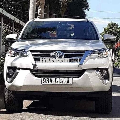 Bán xe FORTUNER 2.4G 4x2  Dầu số tự động 799Tr TL