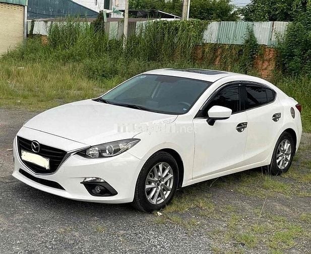 Mazda 3 2016 1.5 AT Sedan - 86000 km