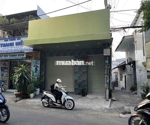 bán nhà hẽm 76 Đường lê văn phan 5,5m *11m