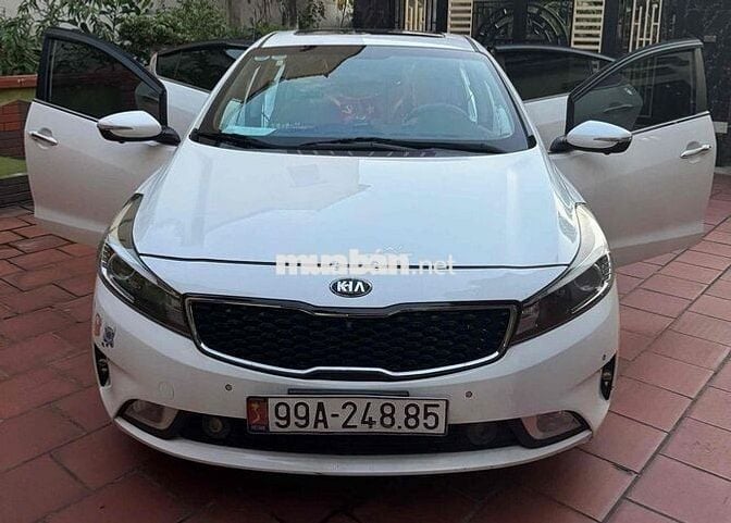 Gia đình lên đời cần bán Cerato 1.6 AT 2018