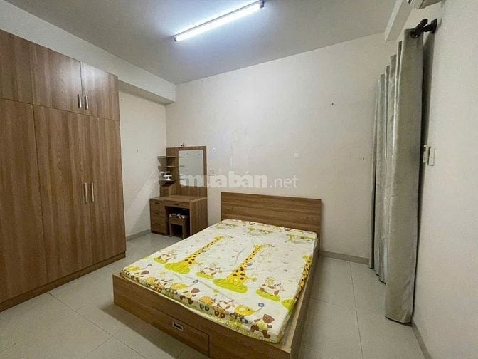 Căn hộ  Phúc Yên, P15,Tân Bình:  125m2,3p ngủ, 2wc, NT, 13tr/th