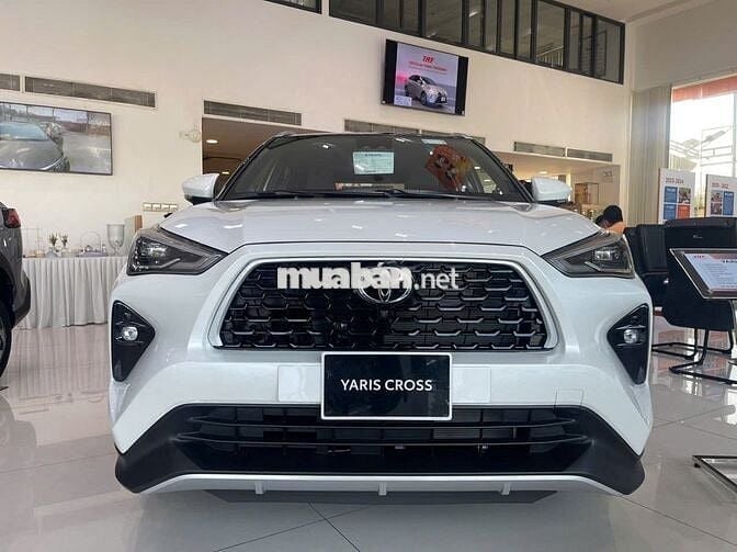 Toyota Yaris Cross TẶNG 100% TRƯỚC BẠ