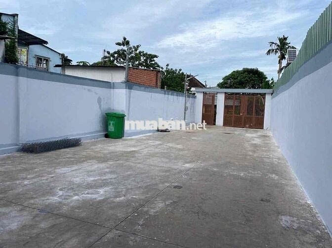 Cho thuê nhà liền kề hẻm đường Thích Quảng Đức phường Chánh Nghĩa