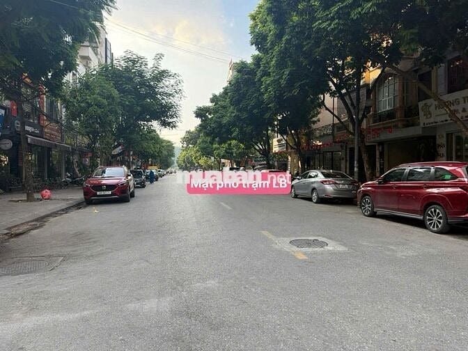CẦN BÁN ĐẤT MẶT PHỐ TRẠM LONG BIÊN HÀ NỘI.