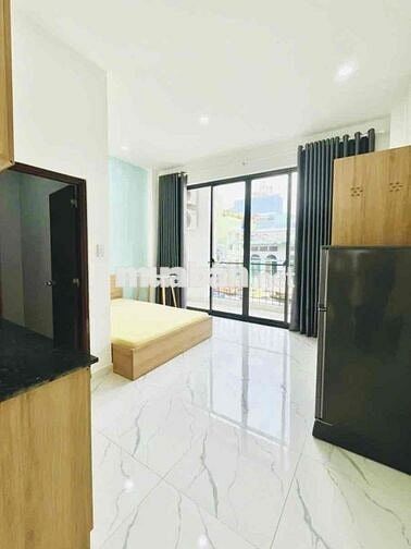 Cho thuê Studio Quận 10 - Full nt - Có cửa sổ ở được 2-3 người