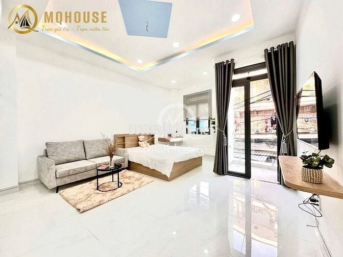 CHO THUÊ PHÒNG FULL NỘI THẤT QUẬN 3, BAN CÔNG GẦN ĐH KINH TẾ UEH