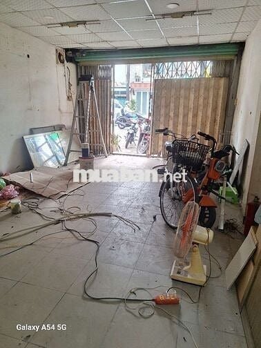 Cho Thuê Mặt Bằng mặt tiền  Nguyễn Văn Lượng Siêu thị Loter

-DT: 4 x5