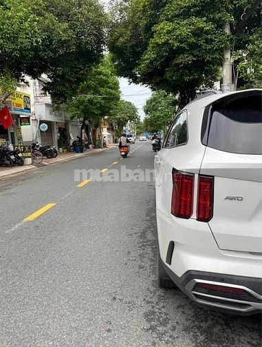 Bán đất mặt tiền Đường 102, Phường Tăng Nhơn Phú A, Quận 9 – vị trí đắ