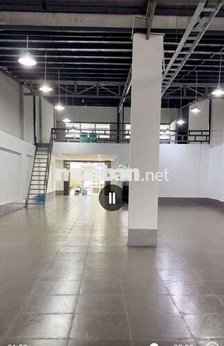 MB KHO XƯƠNG NHƯ HÌNH ẢNH ĐƯỜNG XE TẢI LỚN GẦN Quốc Lộ 1 GIÁP GÒ VẤP