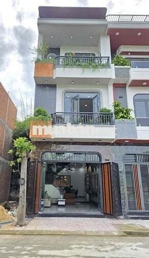 CÔ MAI BÁN GẤP NHÀ NGUYỄN CÔNG HOAN-PHÚ NHUẬN GIÁ 6tỷ450/67,5m2