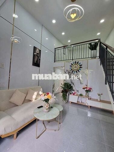 Cho thuê nhà mới sẵn máy lạnh. Hẻm sạch sẽ an ninh chỉ 7đ tháng