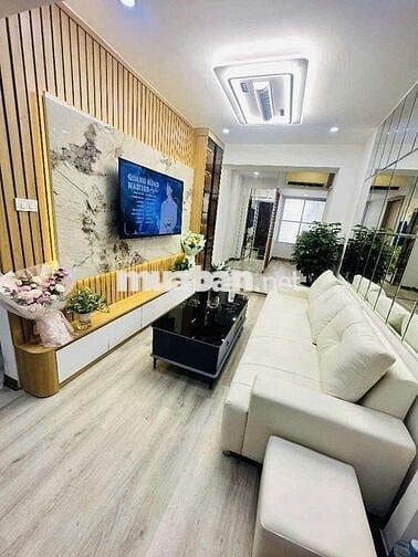 Căn hộ tập thể thanh xuân nam hàng xóm cc h10. 3 ngủ ở ngay.