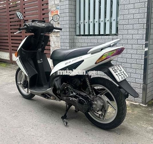 Click đẹp, máy êm thì thầm bao vọt