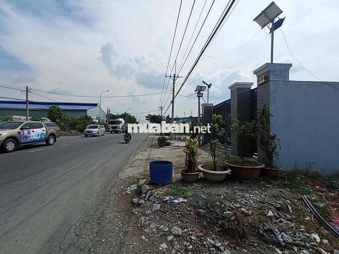 ĐẤT MẶT TIỀN TỈNH LỘ 8 DIỆN TÍCH 324m2 GIÁ CHỈ 6 tỷ