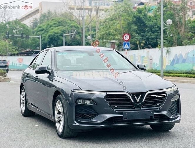 VinFast Lux A 2.0 2.0 AT 2019 - 460 Triệu