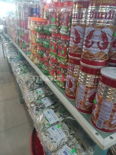 Bách hoá tiêu dùng cần bổ sung gấp 4 nhân viên bán hàng