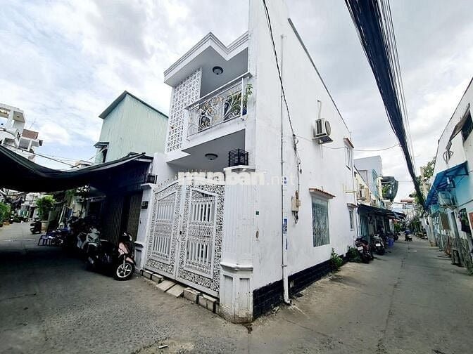 Bán Nhà Góc 2 Mặt Tiền Hẻm ô tô Nguyễn Biểu, Phường 1- Quận 5.