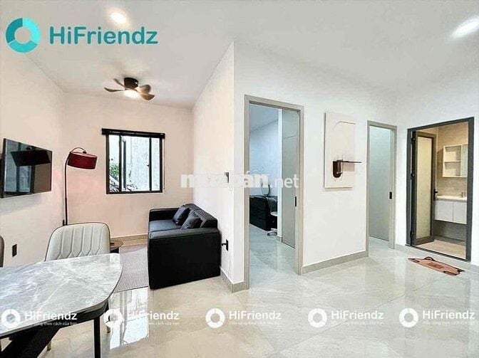 CĂN HỘ 2PN, NỘI THẤT ĐƯỢC TRANG BỊ MỚI 100%, Ở ĐƯỢC 4NGƯỜI 4Xe, QUẬN 1