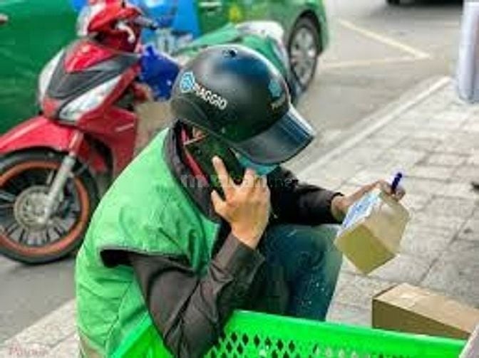 Tuyển dụng nhân viên giao, nhận hàng 