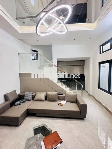 BÁN NHÀ ĐỘI CẤN - BA ĐÌNH | 36m² - 5T - 6PN | Giá Chỉ 8.9 TỶ