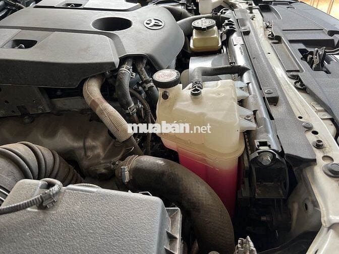 Toyota Fortuner 2019 2.4G 4x2 MT - 60000 km