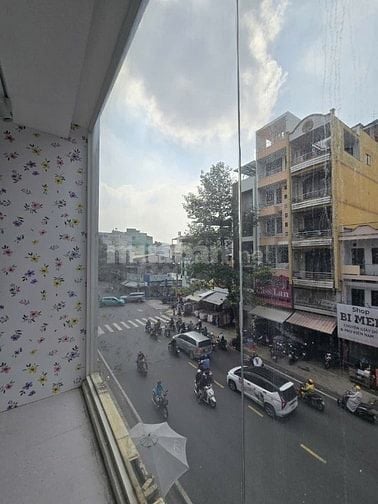 Cho thuê Mbkd 110m2 căn góc MẶT TIỀN 7M Giáp Quận 1