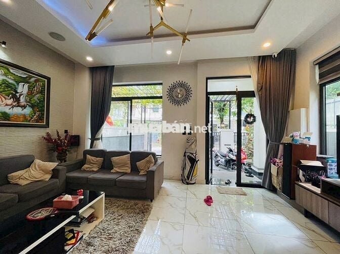 Cho thuê nhà hẻm siêu víp hẻm 282 Nguyễn Trọng Tuyển, P10, Phú Nhuận
