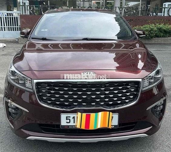 Kia Sedona 2019 Full dầu - màu đỏ
