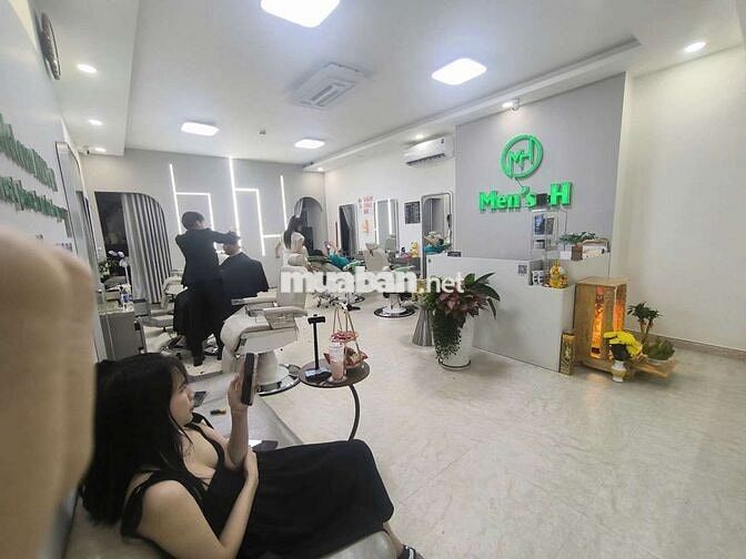 Cho thuê mặt bằng mặt tiền Kim Sơn, Quận 7