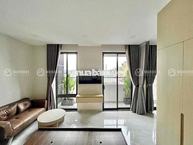 Cho thuê căn hộ ban công full nội thất Nguyễn Thị Minh Khai Quận 1