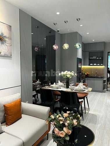bán gấp căn hộ 61m vuông ngay giữa lòng dĩ an, mặt tiền thống nhất