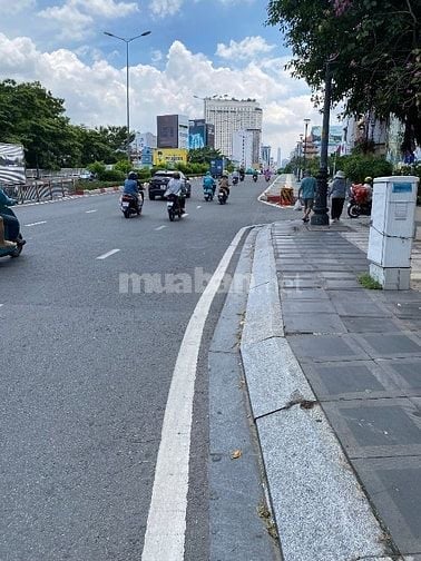 BÁN NHÀ MẶT TIỀN ĐƯỜNG HỒ VĂN HUÊ, Q. PHÚ NHUẬN 